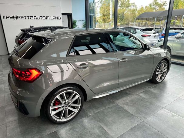 Audi A1 2.0 S-line 152 kW image number 3