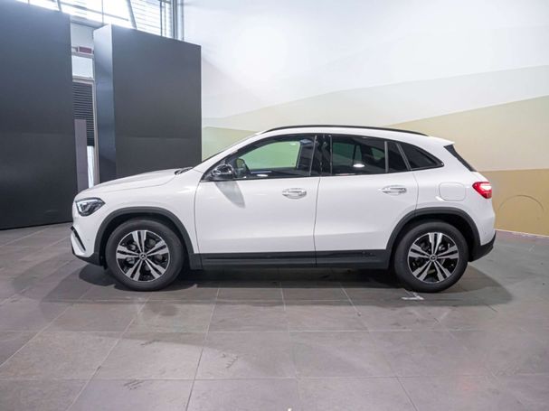 Mercedes-Benz GLA 200 d 110 kW image number 3