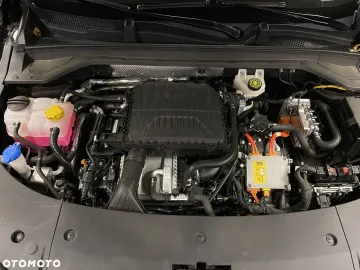 Car image 40