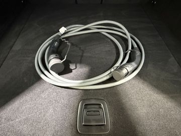Car image 29
