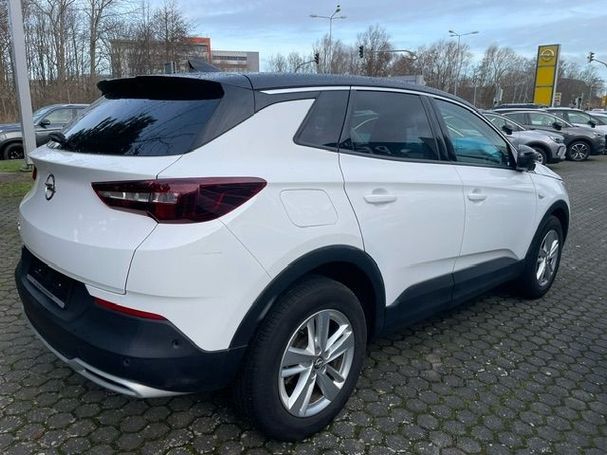 Opel Grandland X 1.2 Turbo 120 Jahre 96 kW image number 3