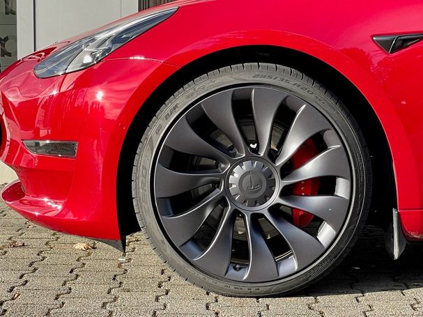 Tesla Model 3 Performance AWD 377 kW image number 5