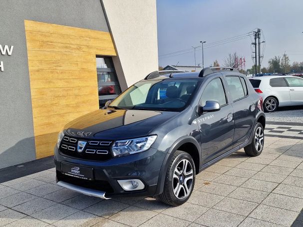 Dacia Sandero SCe 75 Essential 54 kW image number 1