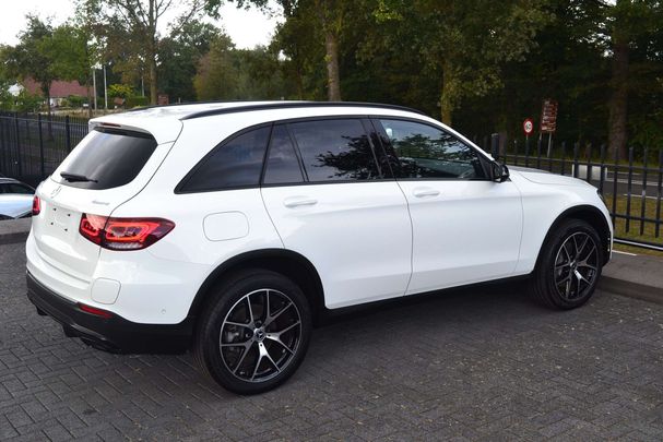 Mercedes-Benz GLC 300 e 4Matic 235 kW image number 31