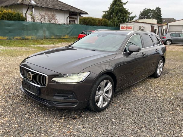 Volvo V90 Momentum 145 kW image number 1