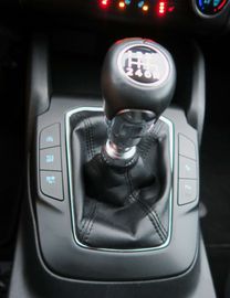 Car image 37