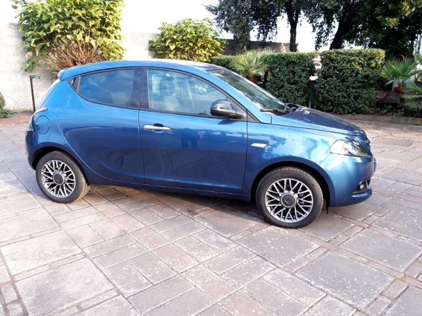 Lancia Ypsilon 51 kW image number 5