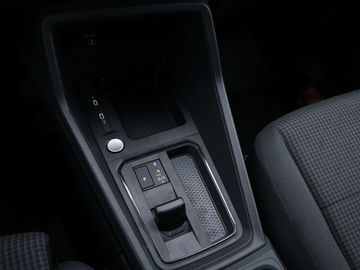 Car image 41