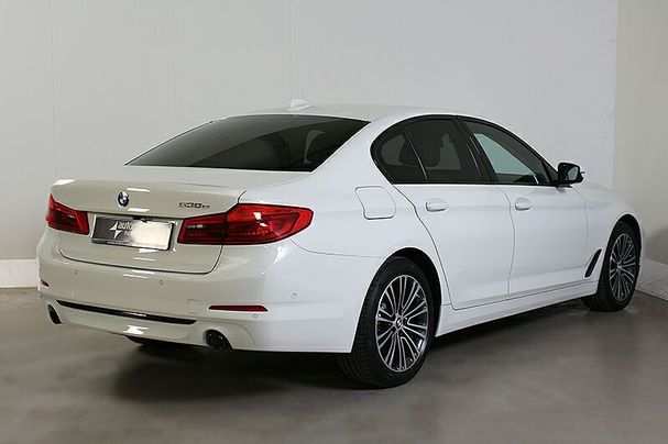 BMW 530i Sport Line 185 kW image number 4