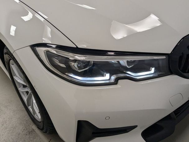 BMW 320d Touring 140 kW image number 12