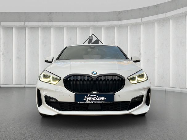 BMW 118i 100 kW image number 11