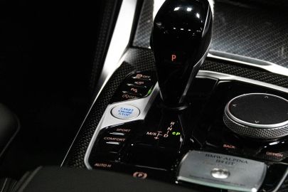 Car image 44