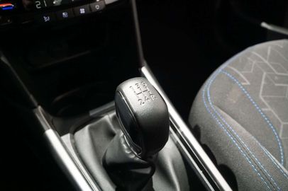 Car image 33