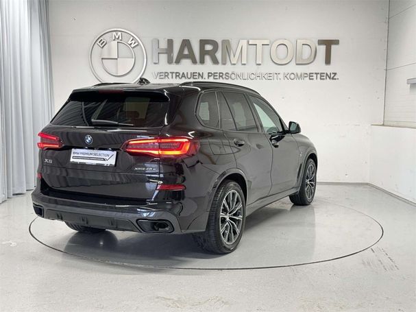 BMW X5 45e xDrive 290 kW image number 3