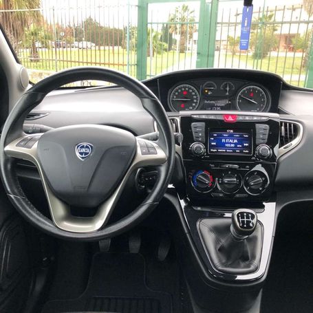 Lancia Ypsilon 51 kW image number 10