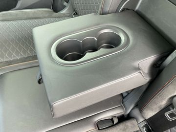 Car image 41