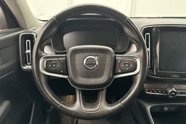 Volvo XC40 D3 Momentum 110 kW image number 14