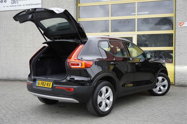 Volvo XC40 T3 Momentum Pro 120 kW image number 13