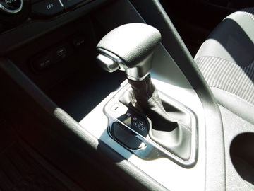 Car image 23