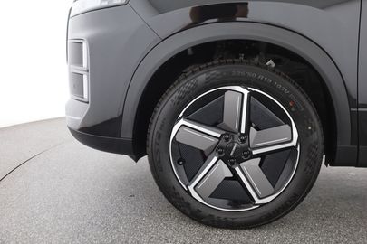 Car image 35