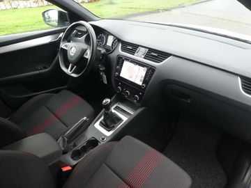 Car image 26