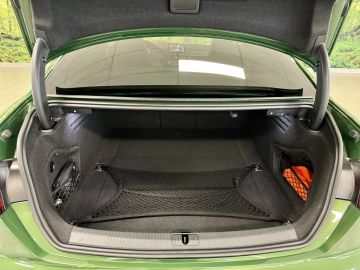 Car image 40