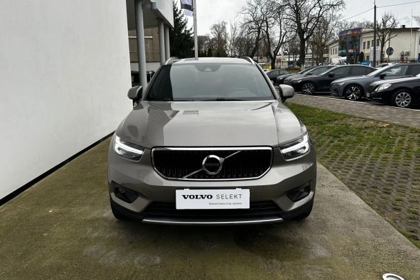 Volvo XC40 145 kW image number 3