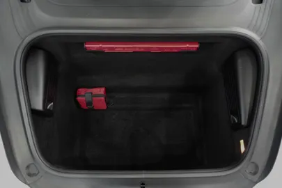 Car image 41
