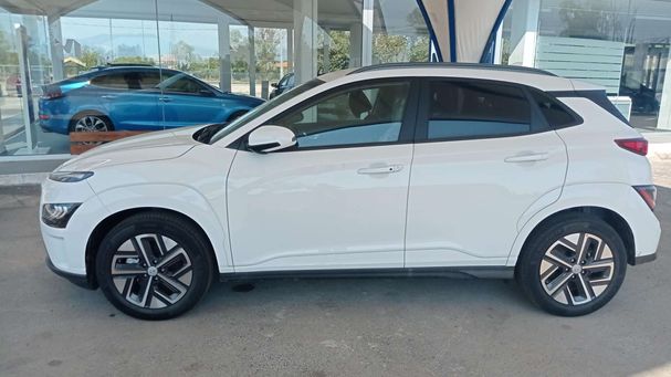 Hyundai Kona 39 kWh 100 kW image number 3