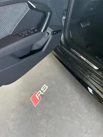 Car image 33