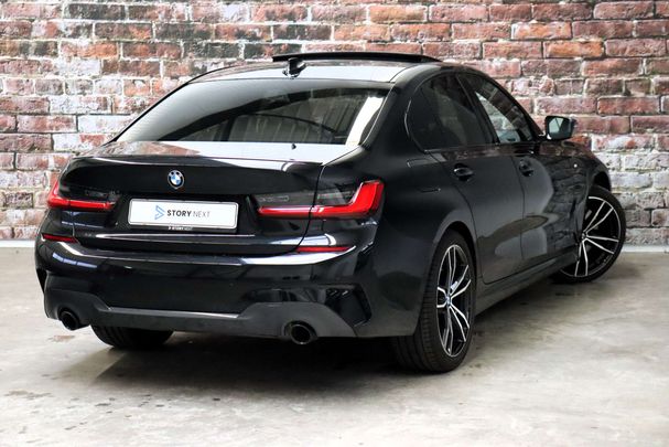 BMW 330i M Sport 190 kW image number 2