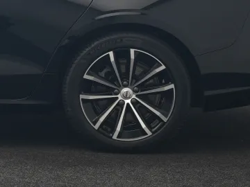 Car image 49