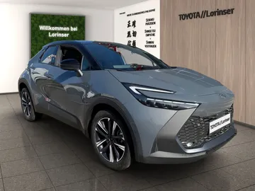 Car image 3