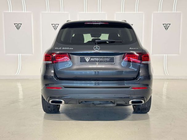 Mercedes-Benz GLC 300 de 4Matic 9G-Tronic 225 kW image number 5