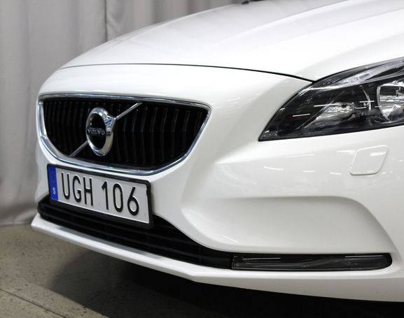 Volvo V40 T3 113 kW image number 9