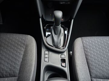 Car image 15