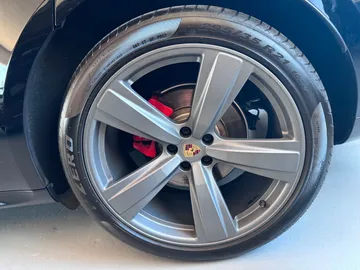 Car image 39