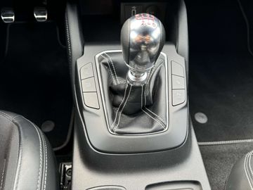 Car image 33