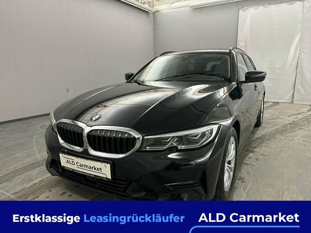 BMW 320d Touring xDrive Advantage 140 kW image number 1