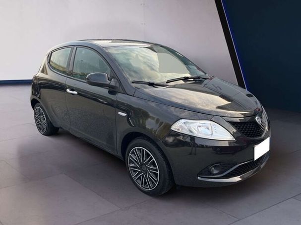 Lancia Ypsilon 51 kW image number 6