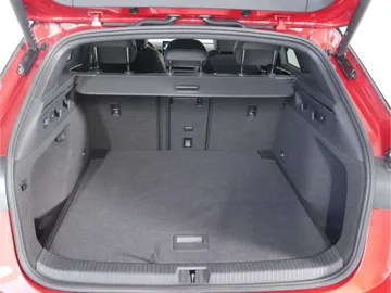 Car image 33