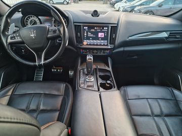 Car image 41