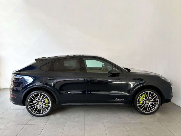 Porsche Cayenne Coupé E-Hybrid 340 kW image number 3