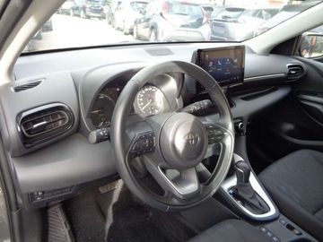 Car image 10