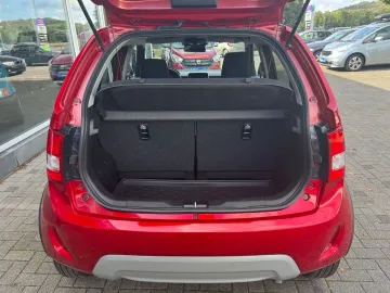 Car image 22