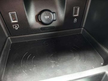 Car image 36