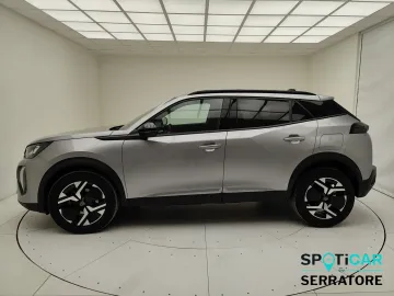 Car image 19