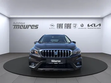 Car image 2