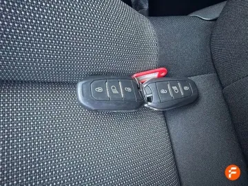 Car image 24