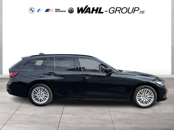 BMW 330e Touring Sport Line xDrive 215 kW image number 2